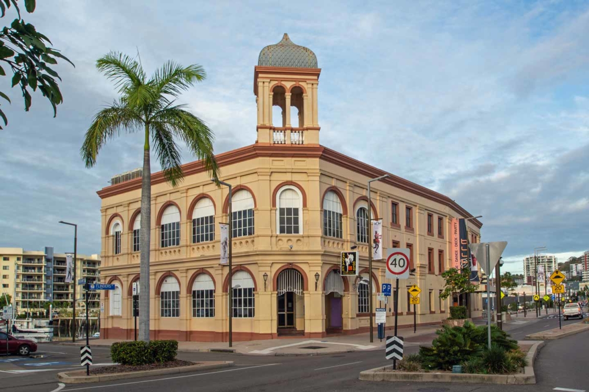 Built 1895; only surviving Federation era warehouse on Ross Creek; 108-124 Flinders St.; #600914 Former Burns Philp & Co.