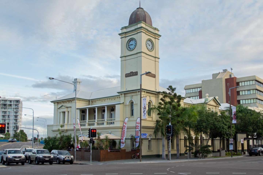Built 1886-88; Italianate Style; Now a Boutique Brewery; 252-270 Flinders Street; #600911 Former-Post-Office