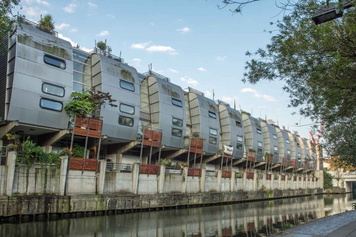 Canal-side apartments near Kentish Town Road between Camden Road (North Bridge) and Lisson Grove. They really do look like aluminium clad cabins! Apartments-Kentish-Town-Road