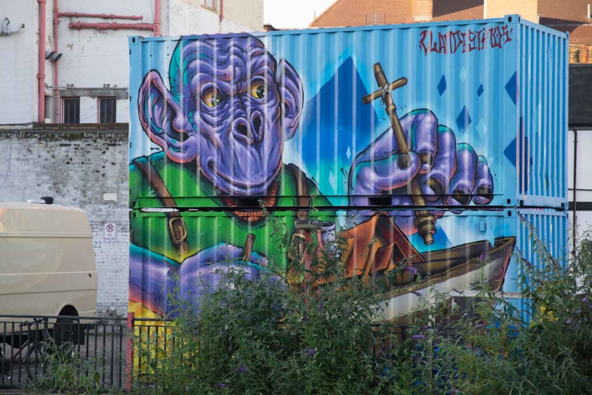 Canal Art on two shipping containers between Kingsland Basin and Victoria Park Canal-Gaffiti---Shipping-Container