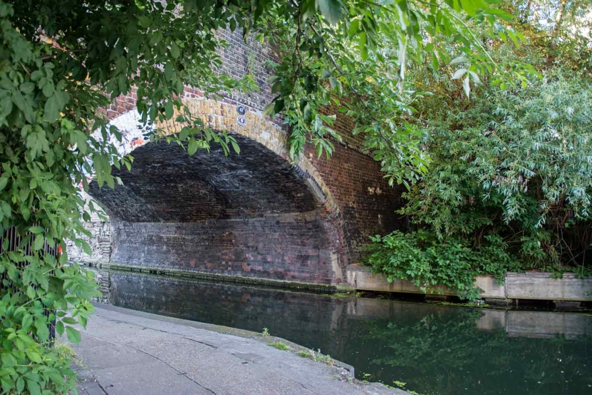 Haggerston Road bridge between Kingsland Basin and Victoria Park Haggerston-Road-bridge
