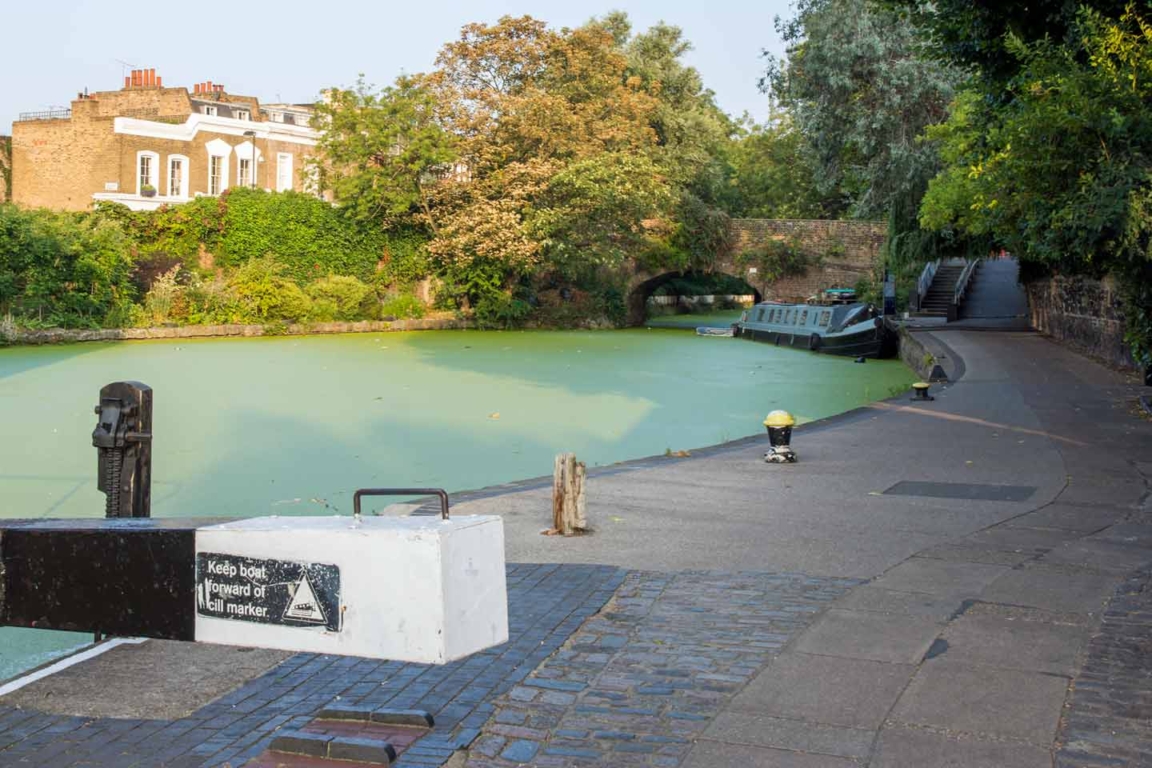 Photograph of Froglane Bridge taken from City Road Lock, between Kingsland Basin and Islington. City-Rd-Lock-to-Froglane-Bridge