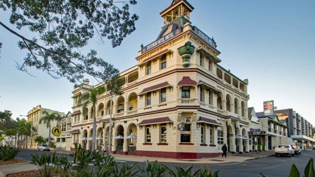 Built 189-90; Italianate Style; 150 Quay Street; Qld Register #600800 Queensland Heritage-listed Hotels (Pubs)