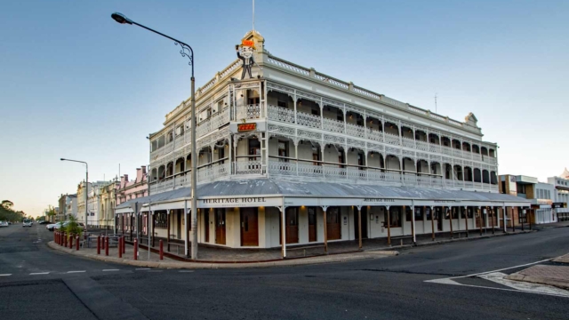 Built 1898; Three storey brick building, verandahs decorated with elaborate cast iron work, corrugated iron roof; 230 Quay Street; Qld Register #600810 Queensland Pubs